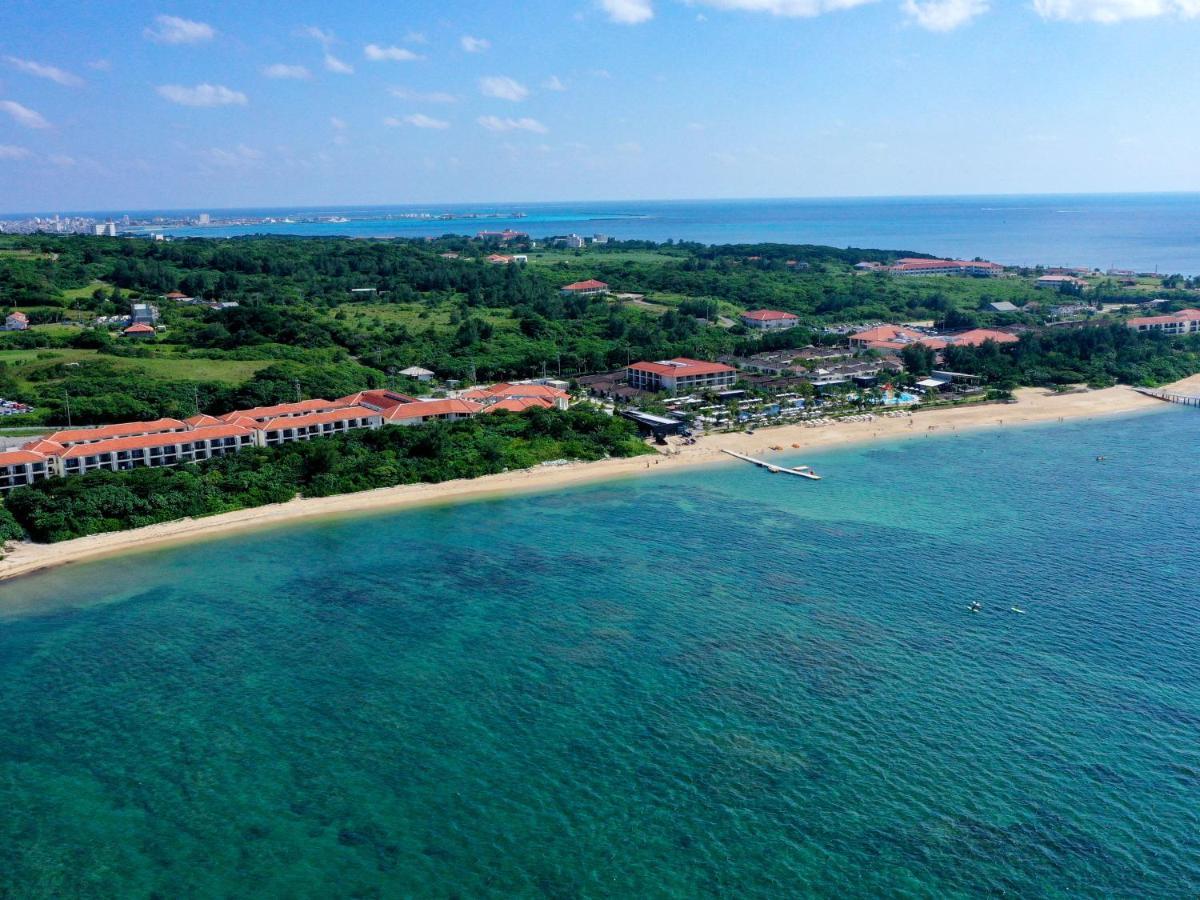 Fusaki Beach Resort Hotel & Villas Ishigaki  Exterior photo