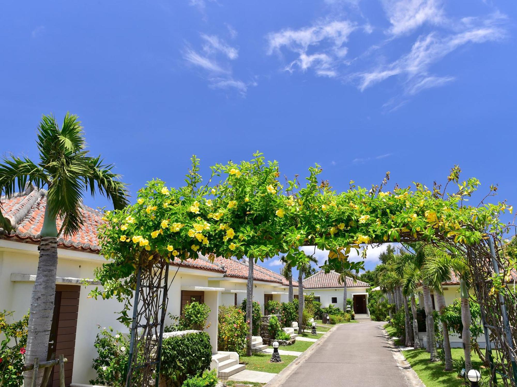 Fusaki Beach Resort Hotel & Villas Ishigaki  Exterior photo